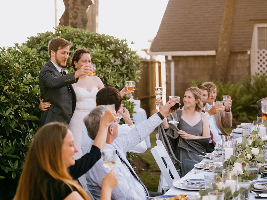 2024-05/Sage-Bleu-Catering-Outdoor Dining.jpg