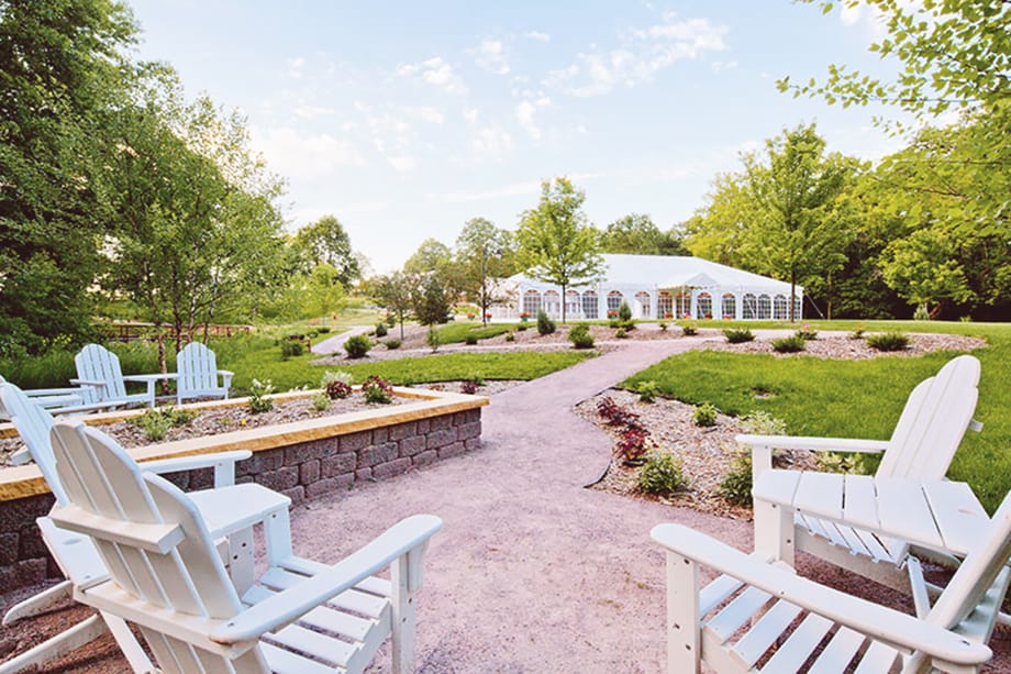 field/sandboxmnbridecom239elwb01blackmeshcom/2021/image/chankaska01.jpg