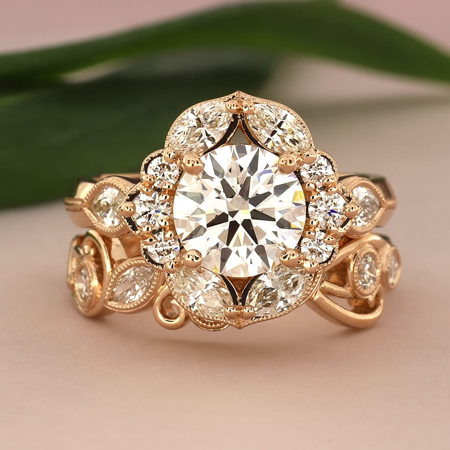 field/seattlebridemagcom239elwb01blackmeshcom/2021/image/greenlakejewelryseb2104.jpg