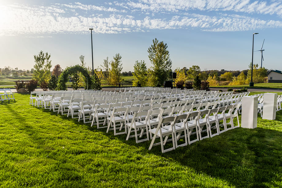 field/sandboxmnbridecom239elwb01blackmeshcom/2022/image/mysticlakemnb2204.jpg