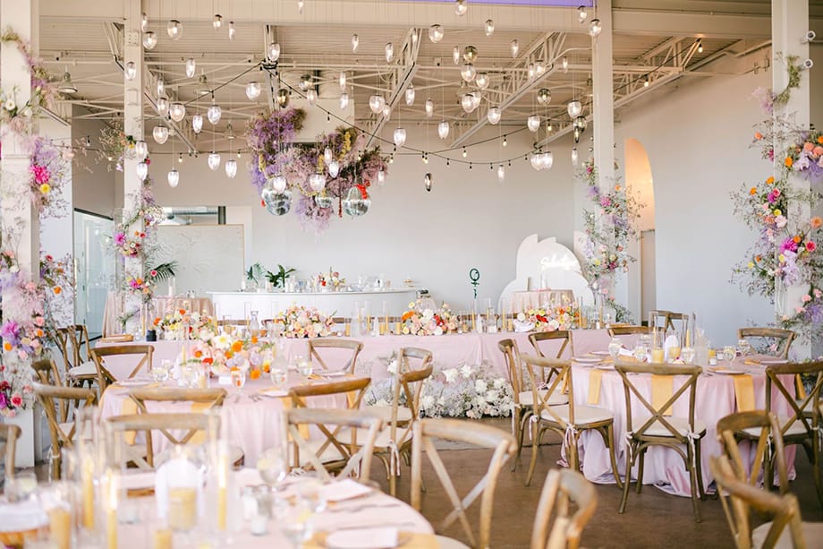 field/sandboxmnbridecom239elwb01blackmeshcom/2022/image/glasshouse-mnbfv2206.jpg