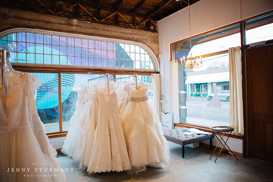 field/seattlebridemagcom239elwb01blackmeshcom/2018/image/b2_0.jpg