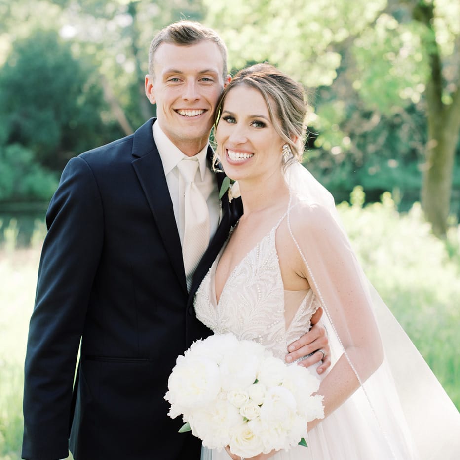 Amber and Ryan wed at The Lageret