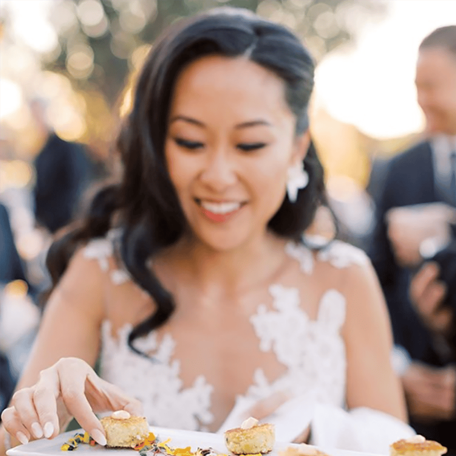 Photography @anyakernes with @treslacatering