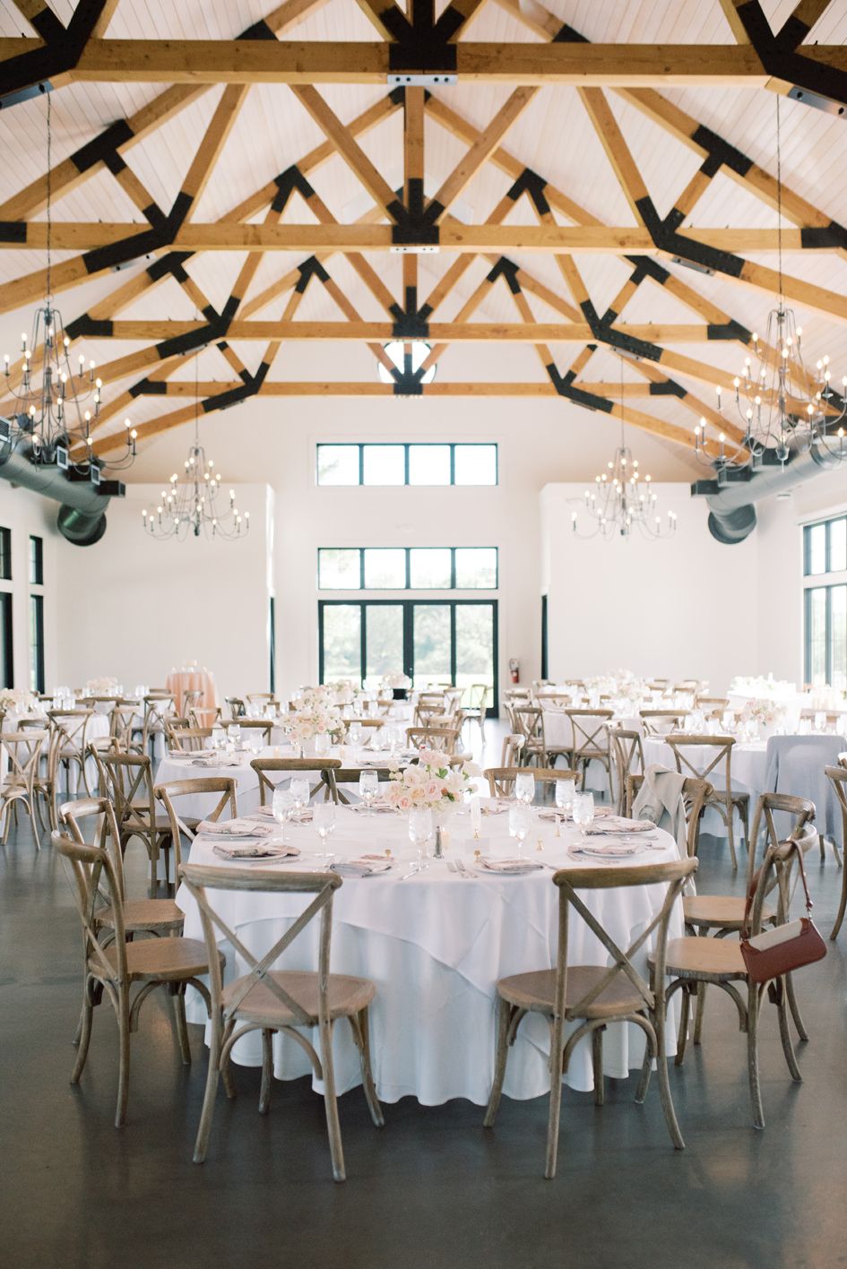 carriage house at lac la belle