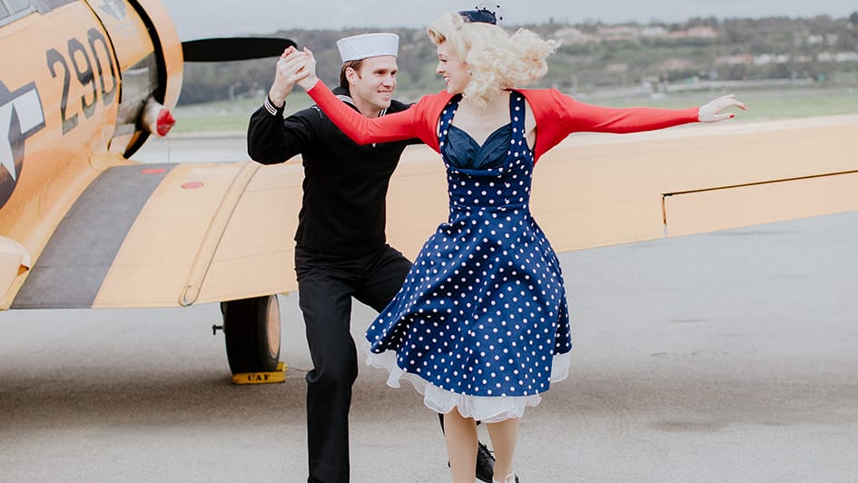 2023-05/swingdolls1.jpg