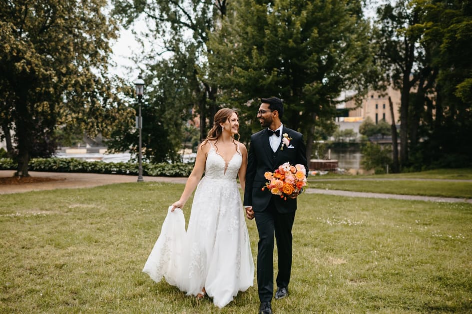 newlywed photos