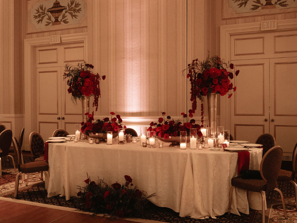 2026-04/Kunz Lurie - Tablescape - Head Table.png